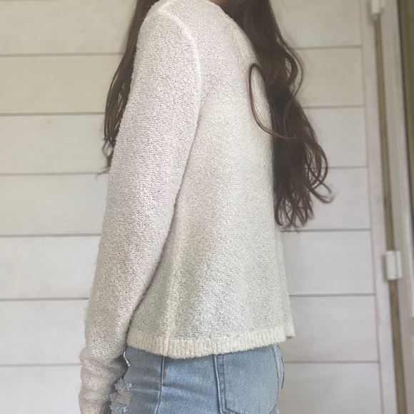Soft Nordstrom sweater - Picture 3 of 5